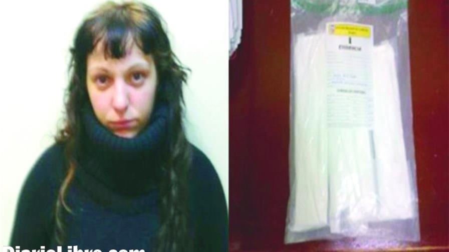 Capturan mujer viajaría con 4 paquetes de coca