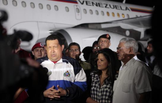 Hoy soy más cristiano que nunca, dice Chávez al regresar a su país luego de radioterapia Hoy soy más cristiano que nunca, dice Chávez al regresar a su país luego de radioterapia