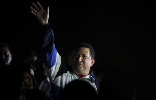Hoy soy más cristiano que nunca, dice Chávez al regresar a su país luego de radioterapia Hoy soy más cristiano que nunca, dice Chávez al regresar a su país luego de radioterapia
