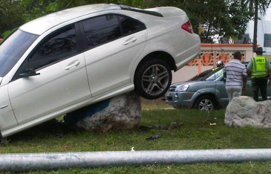 Reportan un accidente en la entrada de Santiago
