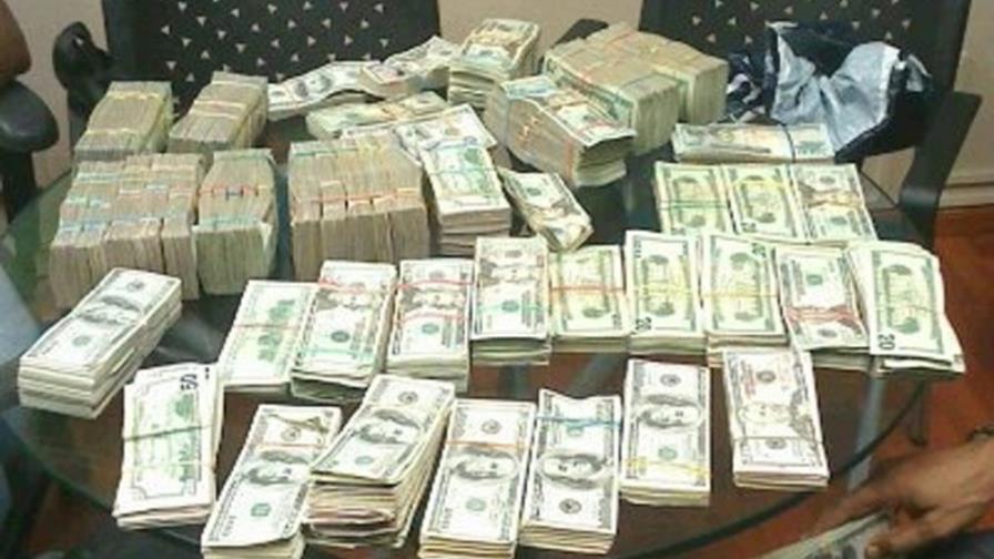 Desmantelan banda lavaba dólares en RD