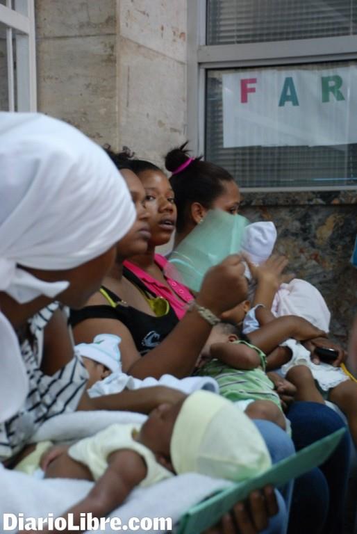 El 20% de nacidos en hospital Los Mina son de haitianos