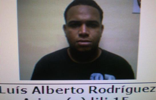 Apresan supuestos asesinos de empleado de supermercado