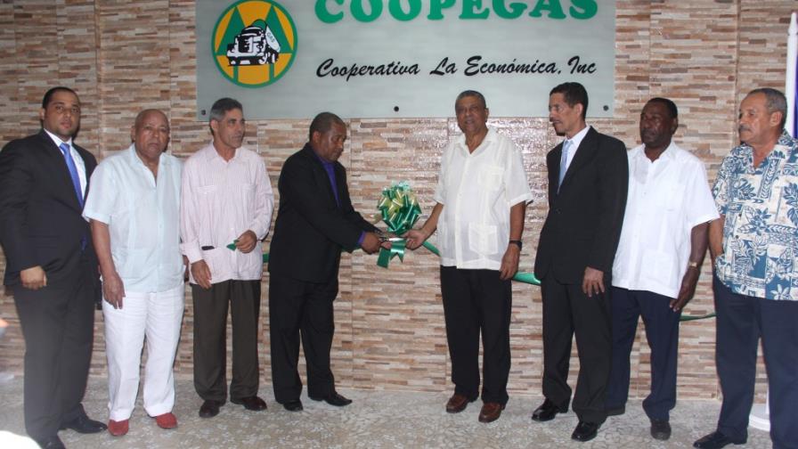 Coopegas celebra 32 aniversario con diversos actos