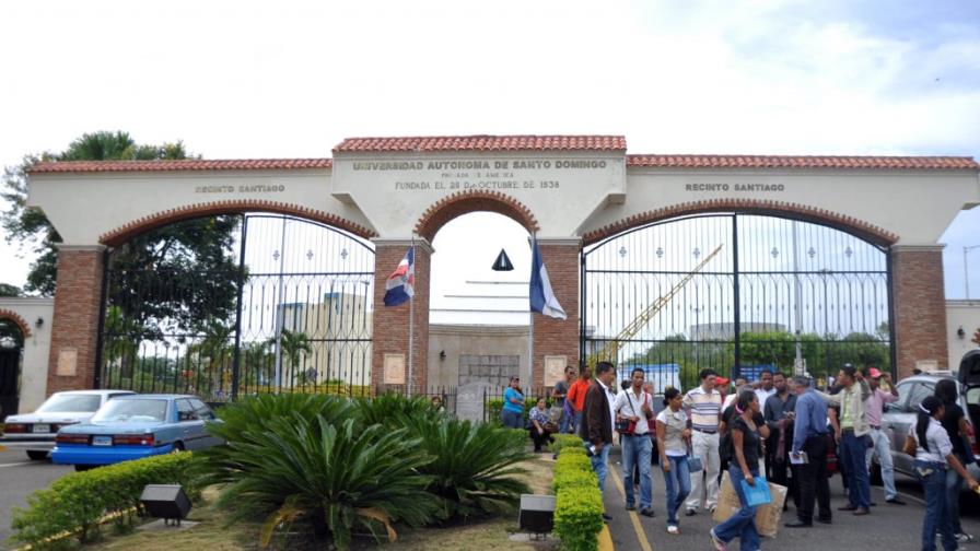 UASD recaudará $60 MM por alza crédito UASD recaudará $60 MM por alza crédito