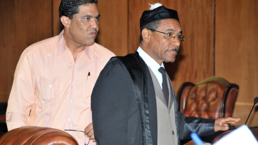 Fiscal DN manda a detener a diputado en sede de la Cámara