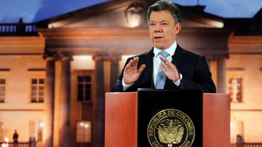 Santos designa negociadores para diálogos con las FARC