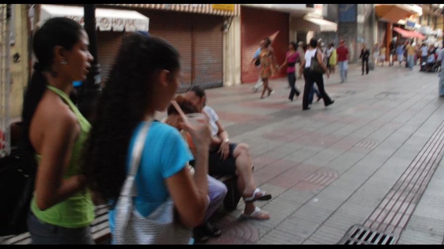 Mujeres migrantes, víctimas de violaciones, abusos e invisibilidad