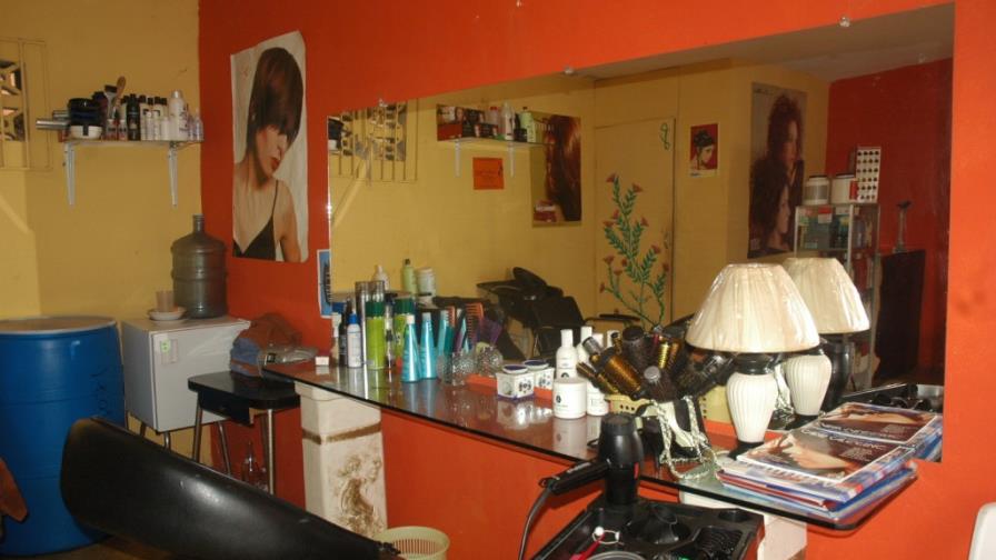 Cierran negocios a inmigrantes dominicanos en España