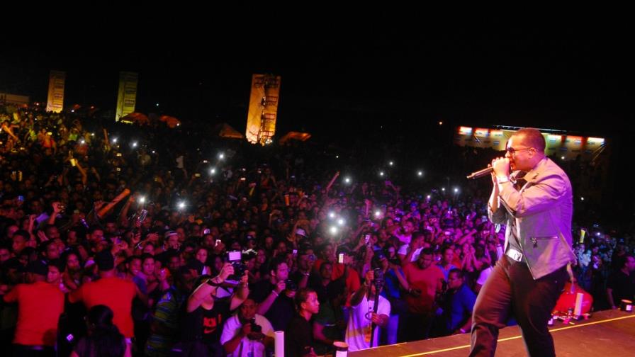 Por seguridad interrumpieron concierto de Daddy Yankee en La Vega
