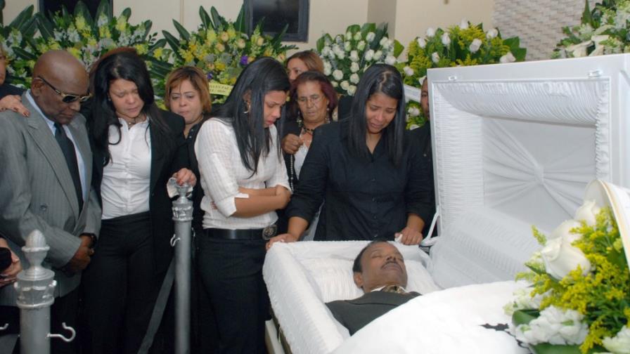 Acroarte reconoce la trayectoria de Corporán