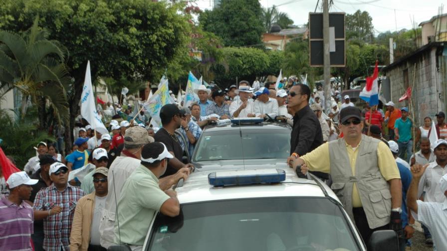 Hipólito Mejía llama a rechazar la violencia en la campaña electoral