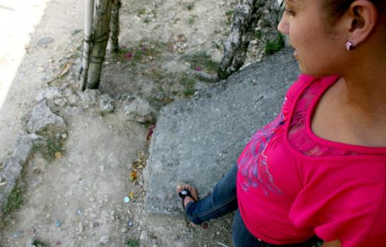 Carretera se hunde por falla