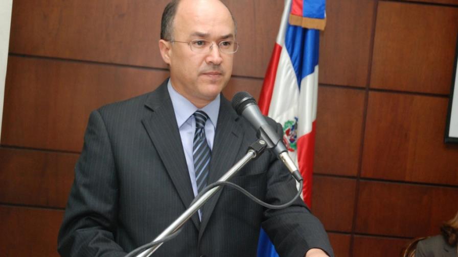 Investigan fortuna infiltrado DNCD