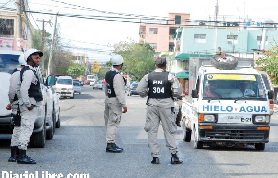 PN recupera 45 pistolas y dos escopetas en operativos barrios