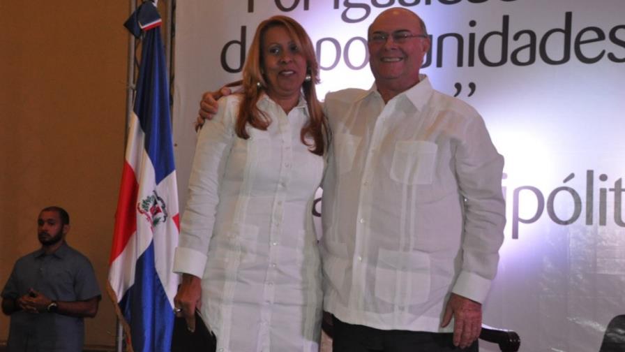 Taina Gautreau anuncia su apoyo a Hipólito