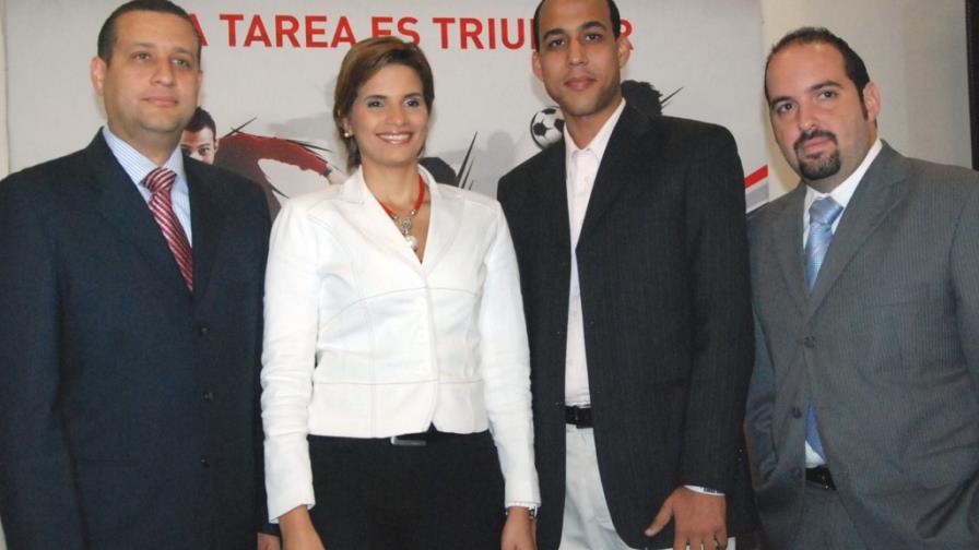 Claro presenta plataforma intercolegial del 2012 Claro presenta plataforma intercolegial del 2012