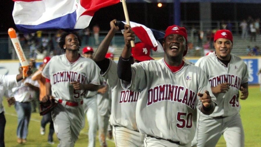 LF felicita a Leones del Escogido por ganar SC