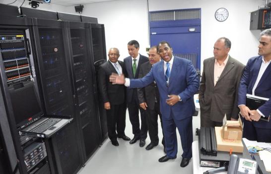 PRD muestra su Centro de Cómputos con Comando Antifraude
