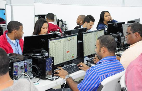 PRD muestra su Centro de Cómputos con Comando Antifraude