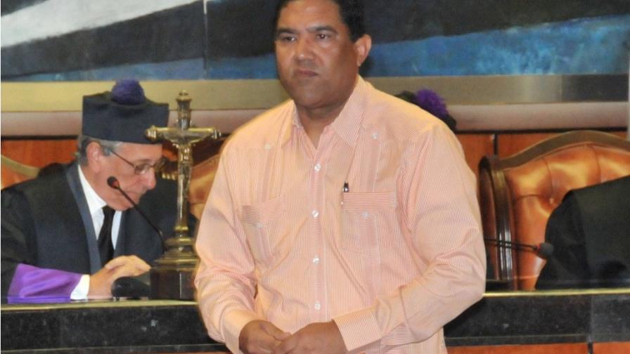 Detenido en la Fiscalía diputado sentenciado por SCJ Detenido en la Fiscalía diputado sentenciado por SCJ