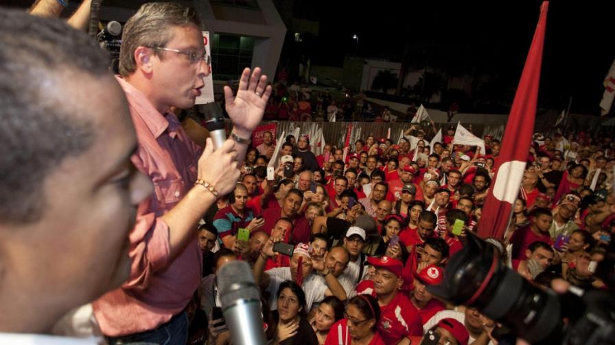 Los puertorriqueños optan por el cambio y eligen al candidato García Padilla Los puertorriqueños optan por el cambio y eligen al candidato García Padilla