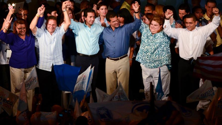 Fortuño felicita a García Padilla como gobernador electo de Puerto Rico Fortuño felicita a García Padilla como gobernador electo de Puerto Rico