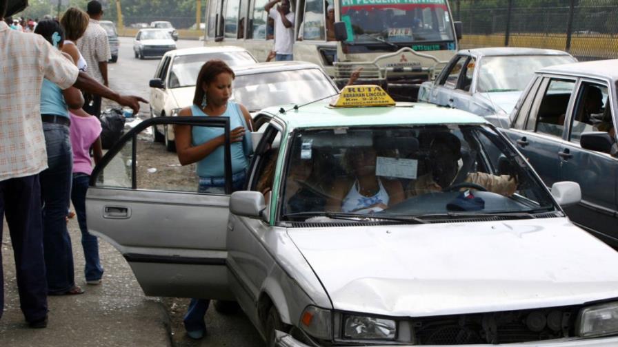 En el Gran Santo Domingo operan 208 rutas sin reglamentación