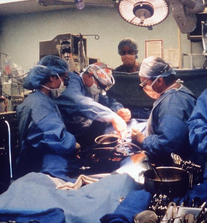 Realizarán cirugías gratuitas en el hospital de las Fuerzas Armadas
