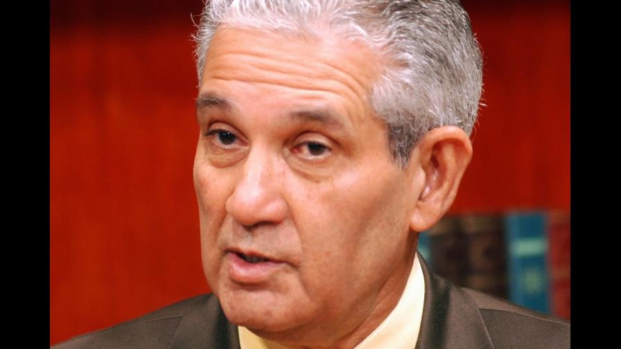 Guatemala condecora a José Joaquín Puello