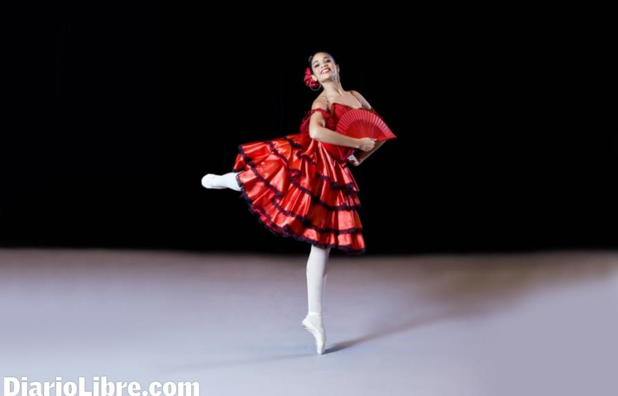 Con Don Quijote Ballet Clásico Santiago graduará a 12 bailarinas