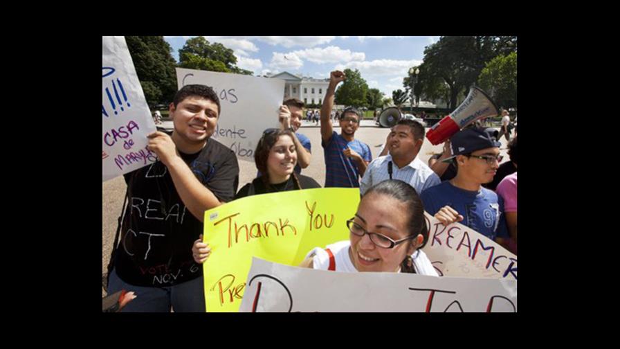 Otros 350.000 inmigrantes podrían evitar deportación Otros 350.000 inmigrantes podrían evitar deportación