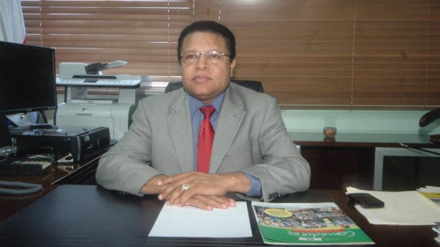 Comedores niegan reparto de cajas con foto de Leonel