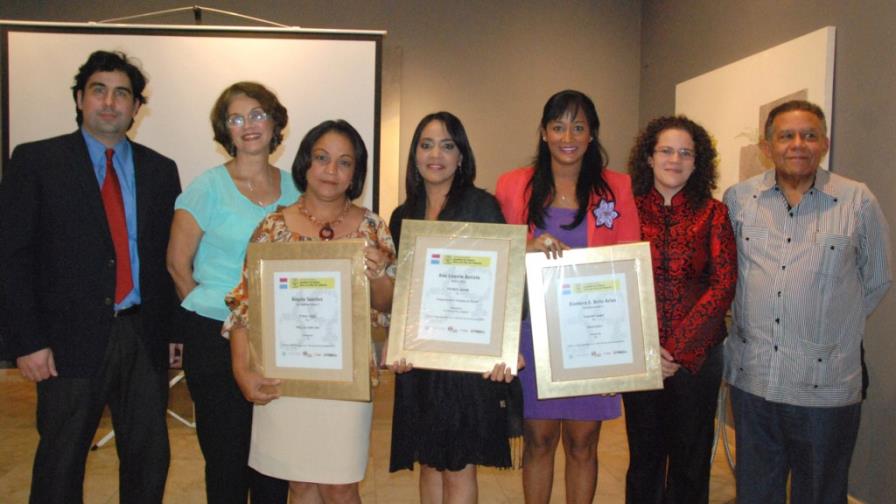 Periodista de DL gana premio Igualdad Género