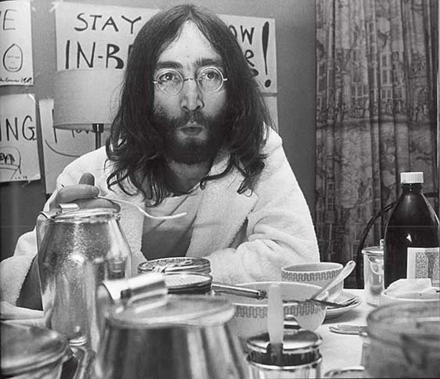 NY recuerda a John Lennon en el 32 aniversario de su muerte