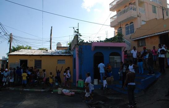 Un incendio destruye cuatro casas en Guachupita