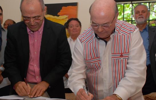 Guillermo Caram decide apoyar a Hipólito Mejía Guillermo Caram decide apoyar a Hipólito Mejía