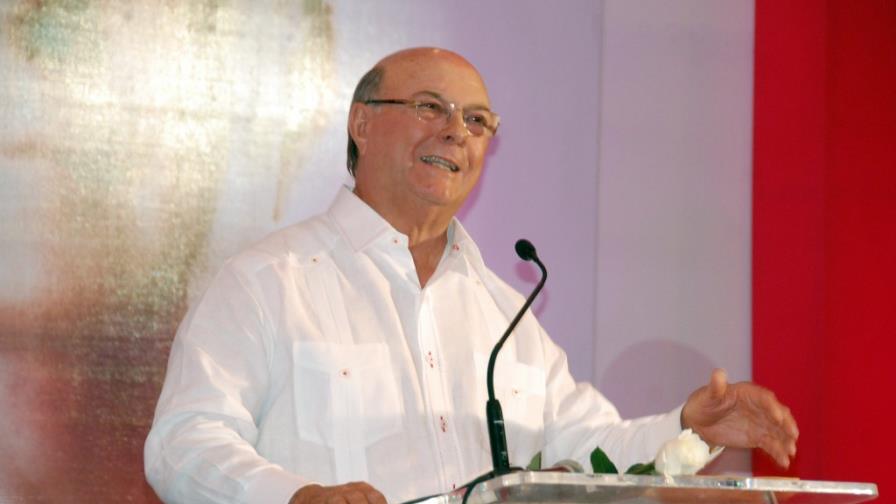 Mejía pide a FF.AA. y PN no intimidar gente PRD Mejía pide a FF.AA. y PN no intimidar gente PRD