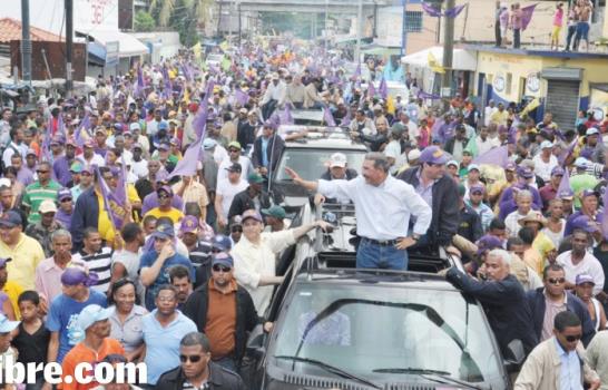 Mayoría opina Danilo Medina representa el cambio, no Hipólito