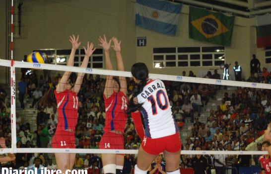 Milagros y Bethania se crecieron y RD ganó