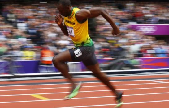 Fiesta en Jamaica: Bolt repite el oro de Beijing en Londres