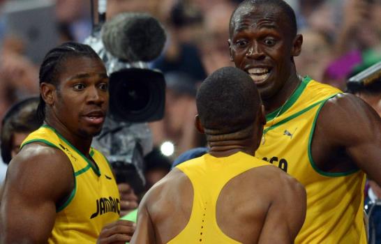 Fiesta en Jamaica: Bolt repite el oro de Beijing en Londres