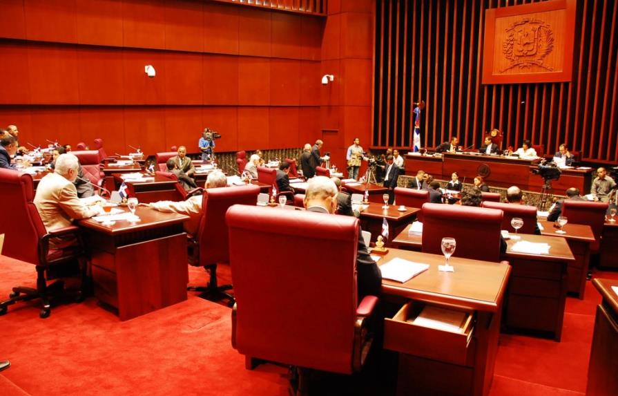 Senado rechaza cambios al proyecto de Ley de Regulación Salarial