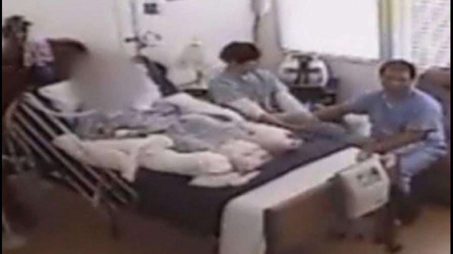 Dos hombres acosaban sexualmente a una anciana de 98 años