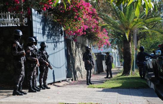 Silencio oficial sobre allanamientos a Guillermo Gómez