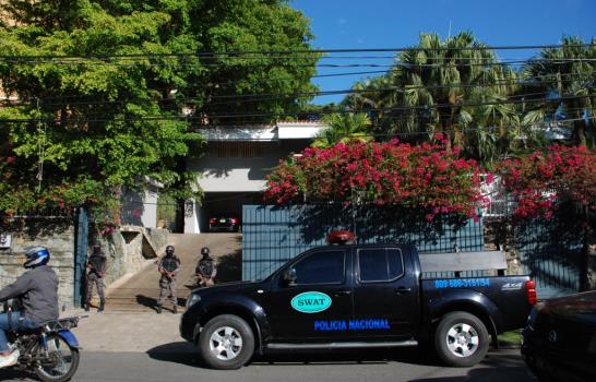 Silencio oficial sobre allanamientos a Guillermo Gómez