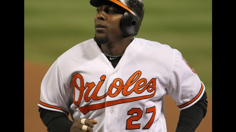 Vladimir Guerrero se entrega a la Policía tras agredir oficial