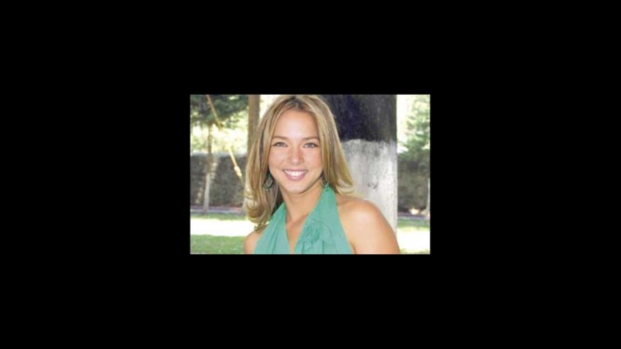 Adamari López se estrena como presentadora en Telemundo Adamari López se estrena como presentadora en Telemundo
