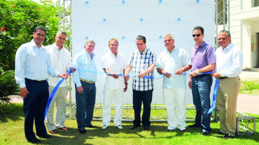 Presentan Riviera Azul en PP