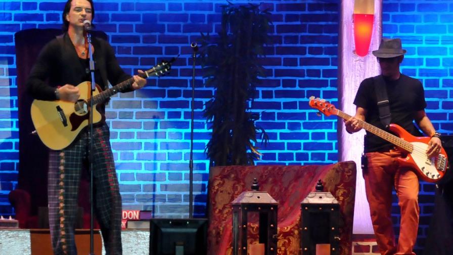 Ricardo Arjona reafirma su popularidad en RD Ricardo Arjona reafirma su popularidad en RD